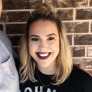 Meet your Posher, Bethany